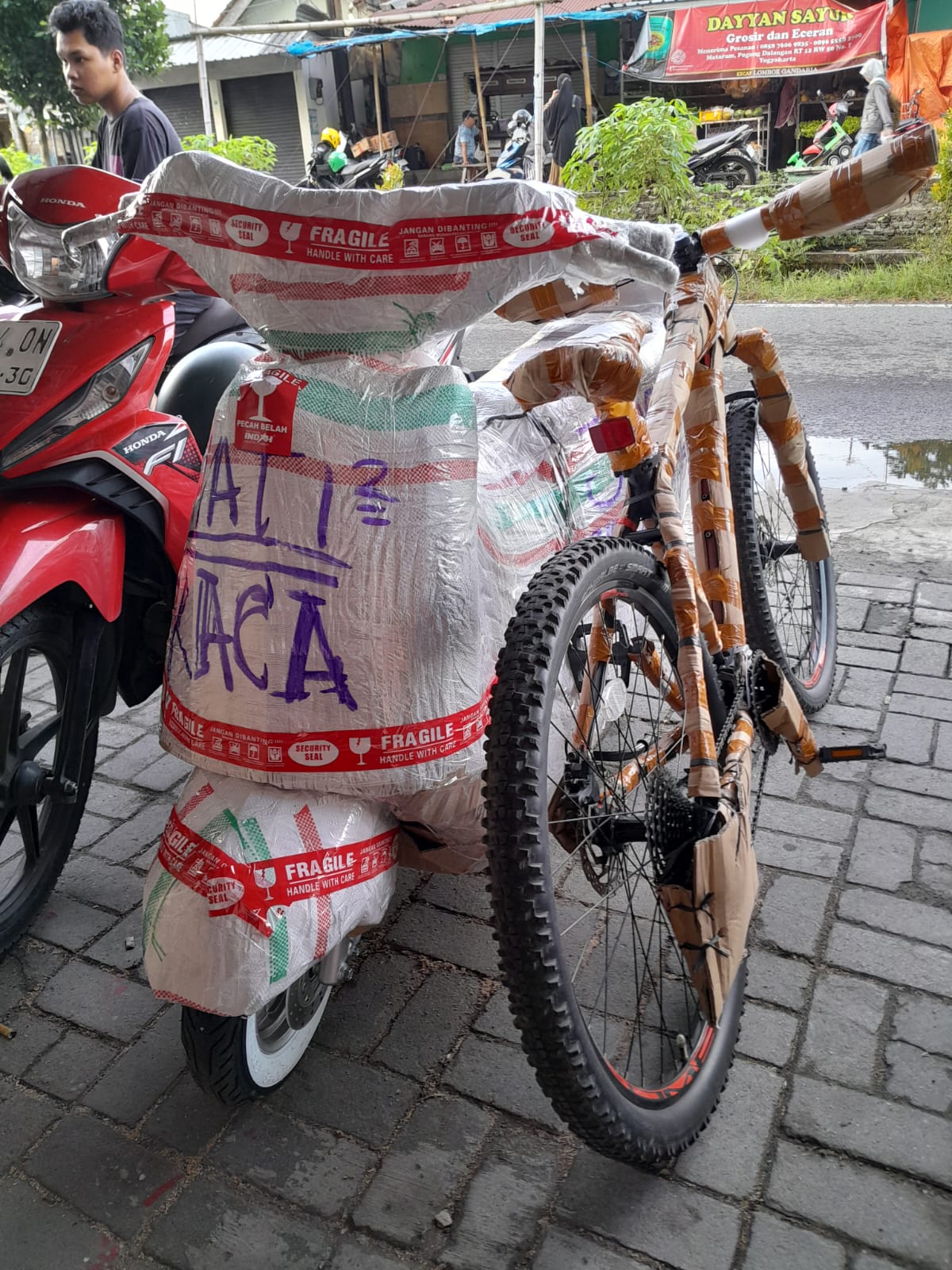 Indah Cargo Pogung Sleman | Jasa Ekspedisi & Cargo Murah ke Seluruh Indonesia